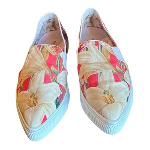 Ted Baker Women’s Pink Floral Fabric Pointed Toe Patterned Slip-On Shoes.